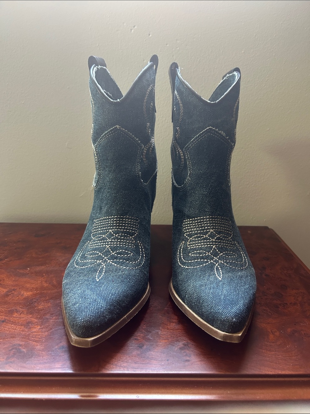 Paula Boots- Zigi